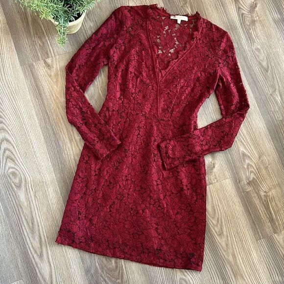 NORDSTROM WAYF BURGUNDY LACE LONG SLEEVE DRESS SIZE XS EUC - Picture 4 of 9